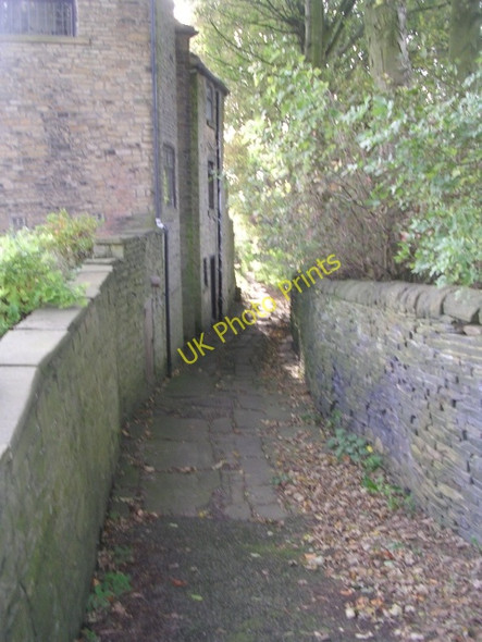 Photo 6"x4" Footpath - Dark Lane, Church Lane Elland c2008