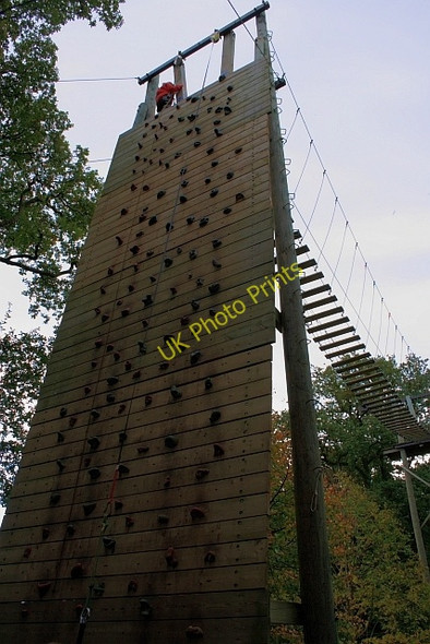 Photo 6"x4" Climbing Wall Camp Hill\/SE3182 c2008