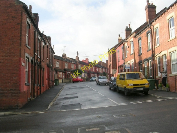 Photo 6"x4" Aviary Grove - Armley Armley c2008