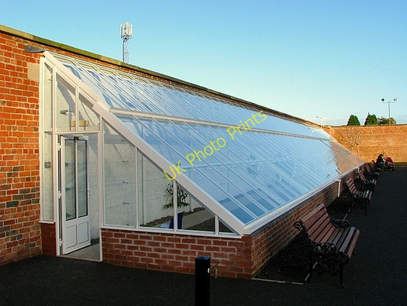 Photo 6"x4" Glasshouse, Castle Park walled garden Bangor\/J5081 c2008