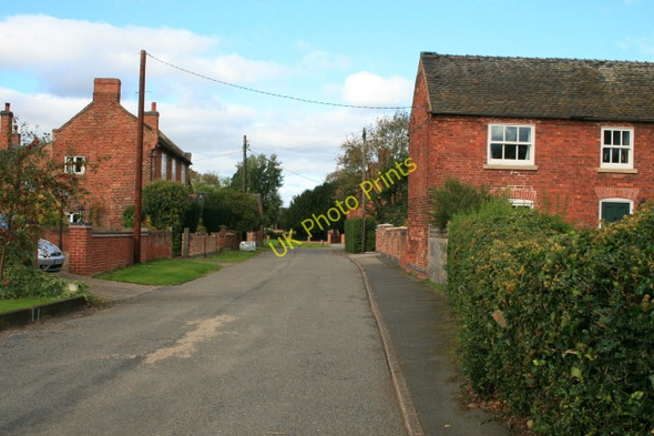 Photo 6"x4" Main Street Ambaston Ambaston c2008