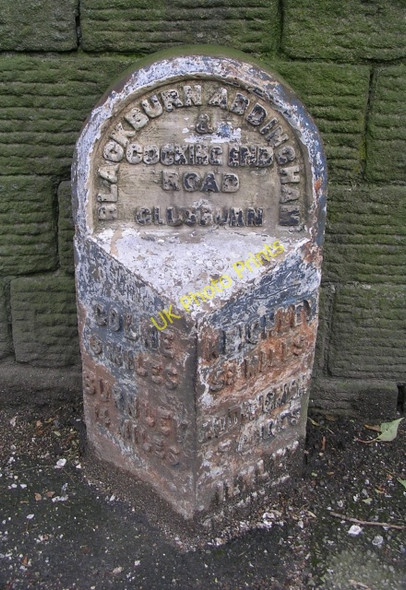 Photo 6"x4" Milestone - Colne Road Cross Hills\/SE0044 c2008