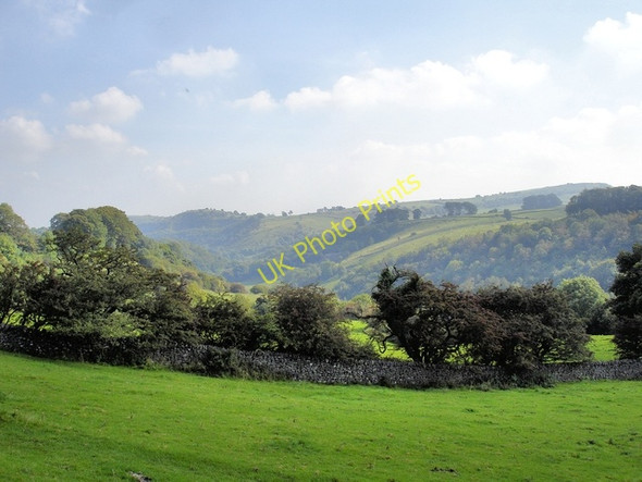 Photo 6"x4" Wormhill - view looking down Flag Dale towards the Wye valley Blackwell\/SK1272 c2008