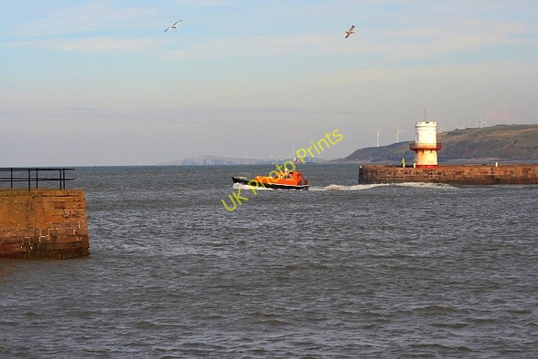 Photo 6"x4" Leaving Whitehaven Harbour Whitehaven\/NX9718 c2008