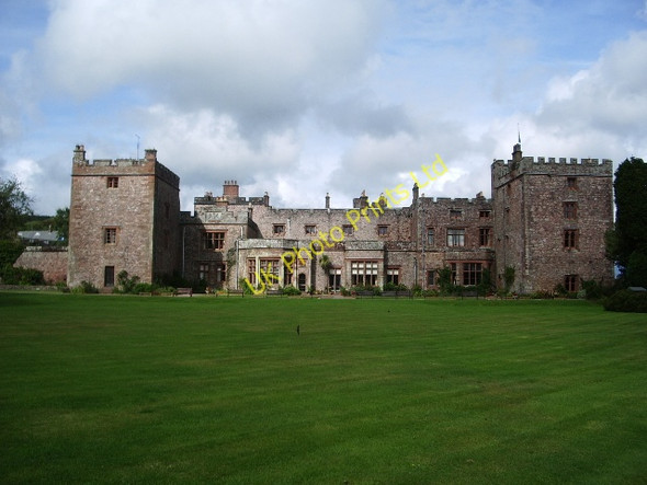 Photo 6"x4" South west front of Muncaster Castle Hall Waberthwaite c2007