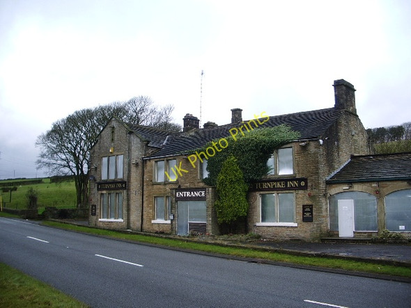Photo 6"x4" The Turnpike Inn, Rishworth Booth Wood c2008
