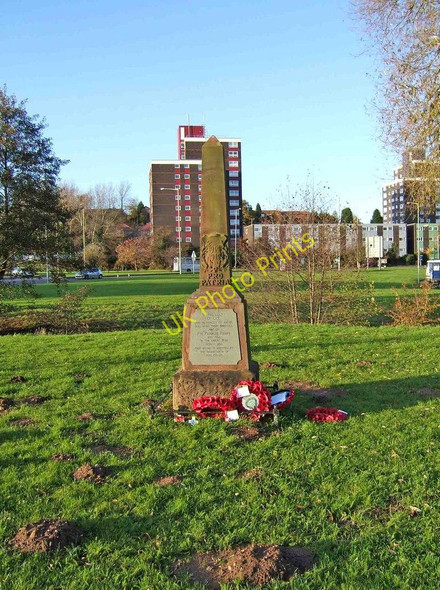 Photo 6"x4" War Memorial at Hoo Brook Kidderminster Kidderminster c2008