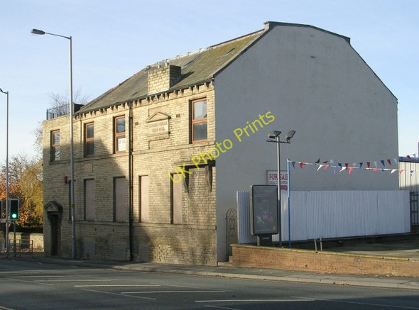 Photo 6"x4" Former Windhill Liberal Club - Leeds Road Shipley\/SE1437 c2008