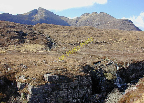Photo 6"x4" The Allt Toll a' Mhadaidh Rechullin c2001