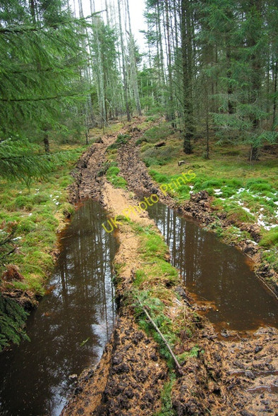 Photo 6"x4" Access track The Ord Littlemill\/NH9150 c2008