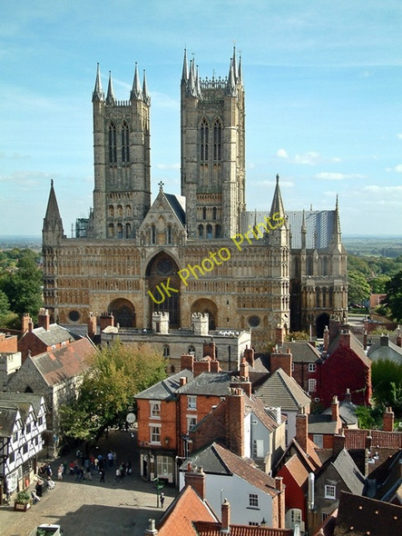 Photo 6"x4" Lincoln Cathedral from the Castle Lincoln c2005