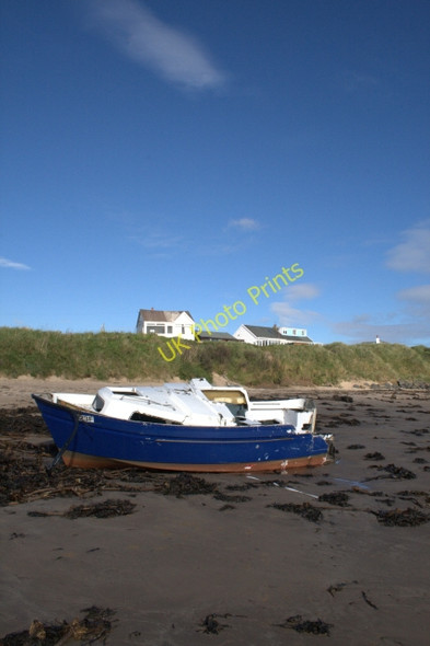Photo 6"x4" Wrecked Boat on Low Hauxley Beach Amble c2008