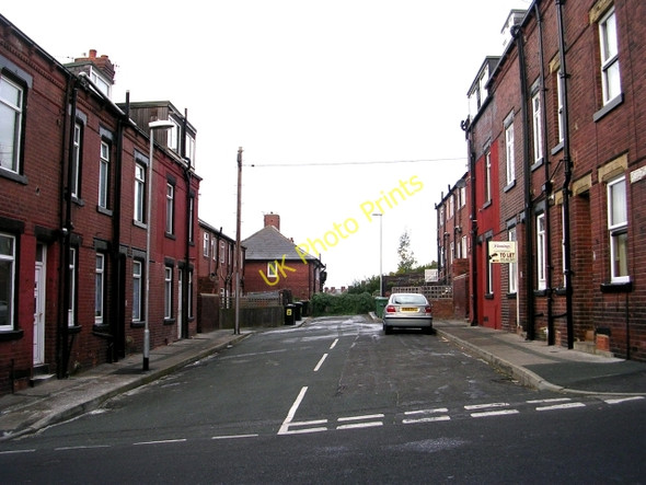 Photo 6"x4" Nansen Grove - Bramley Pudsey\/SE2233 c2008