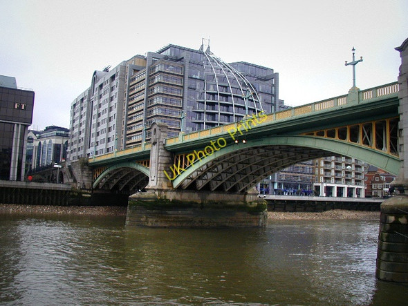 Photo 6"x4" Southwark Bridge London c2008