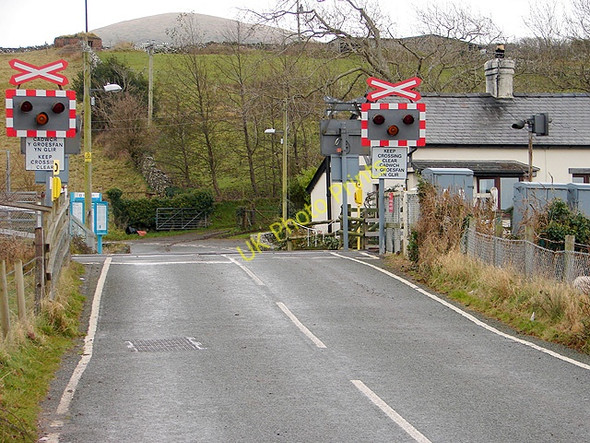 Photo 6"x4" Llanbedr level crossing Llanbedr\/SH5826 c2008