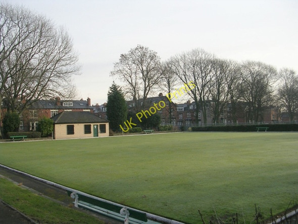 Photo 6"x4" Bowling Green - Cross Flatts Park - near Parkfield Avenue Beeston Hill c2008