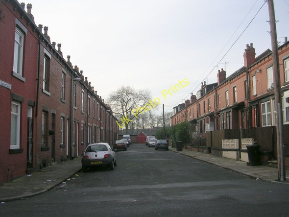 Photo 6"x4" Harlech Grove - Harlech Road Beeston\/SE2830 c2008