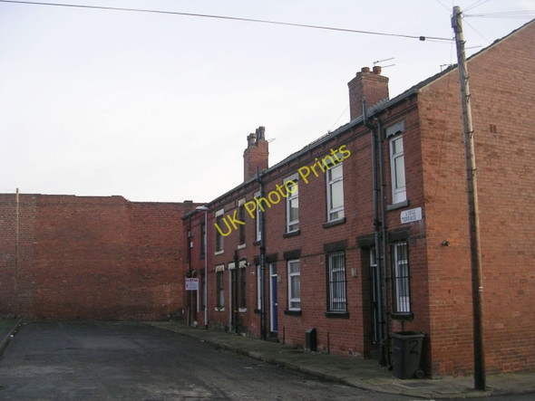 Photo 6"x4" Lodge Terrace - Colwyn View Beeston\/SE2830 c2008