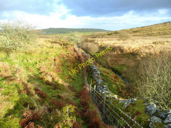 Photo 6"x4" Fence, wall and brook Sharptor c2008