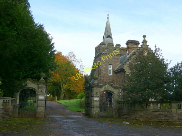 Photo 6"x4" Gothic Gatehouse Monmouth\/Trefynwy c2008