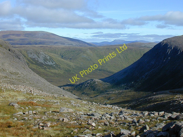 Photo 6"x4" Coire Etchachan from above the loch Carn Etchachan c2002