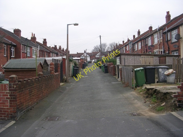 Photo 6"x4" Back Mexborough Grove - Savile Avenue Leeds\/SE3034 c2008