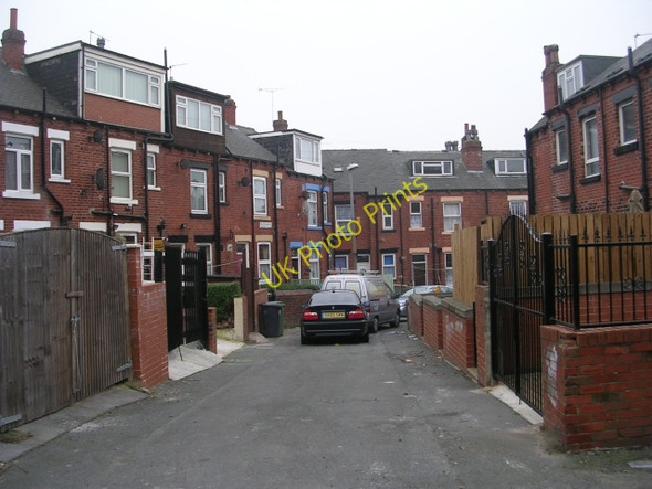 Photo 6"x4" Back Rossington Grove - Spencer Place Leeds\/SE3034 c2008