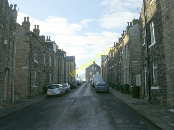 Photo 6"x4" Acres Street - Kensington Street Keighley c2009
