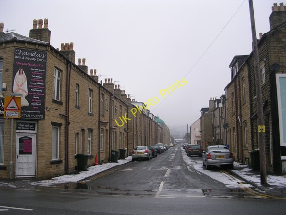 Photo 6"x4" Emily Street - Bradford Road Keighley c2009