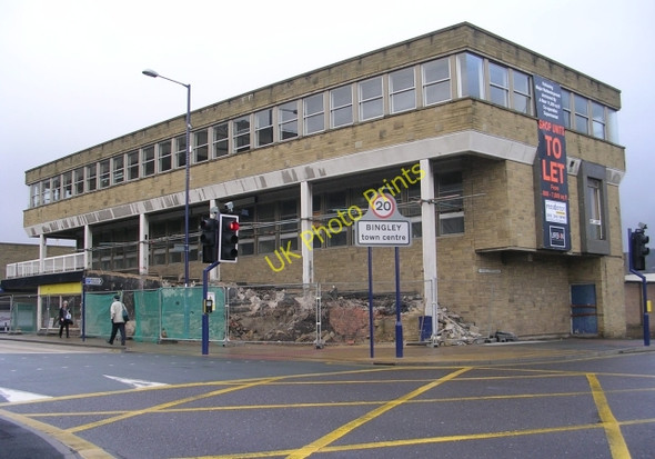 Photo 6"x4" Shopping Centre - Main Street Bingley\/SE1139 c2009 P1