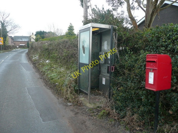 Photo 6"x4" The phone box at Bromsash Bromsash c2009