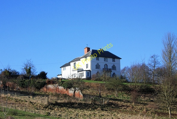 Photo 6"x4" The Mount, Upton Tunnel Hill\/SO8440 c2009