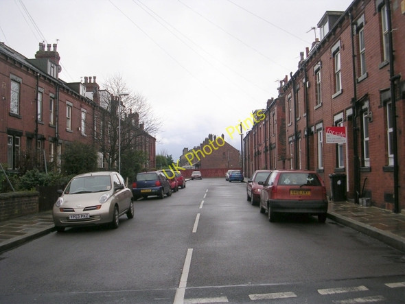 Photo 6"x4" Warrels Avenue - Warrels Road Pudsey\/SE2233 c2009