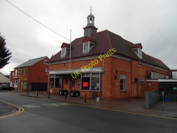 Photo 6"x4" Charlton Kings Working Mens Club Cheltenham c2009