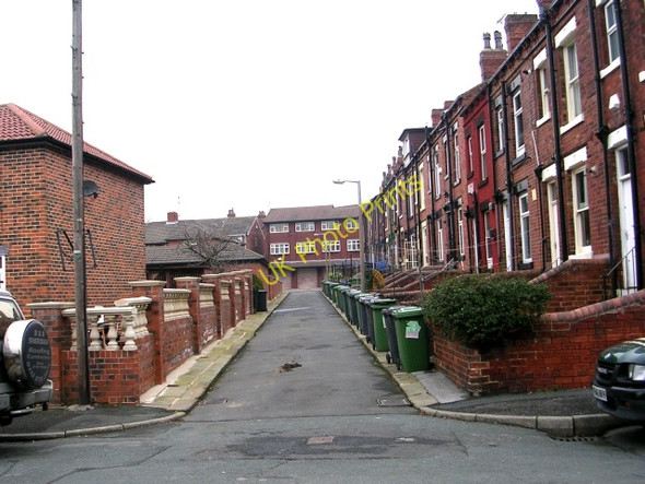 Photo 6"x4" Back Bentley Avenue - Bentley Mount Leeds\/SE3034 c2009