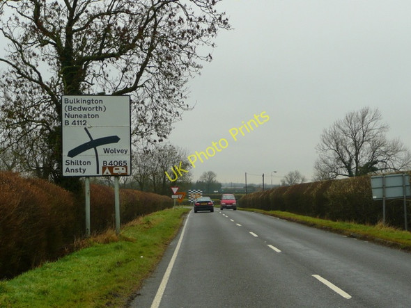 Photo 6"x4" Approaching the crossroads near Wolvey Wolvey c2009