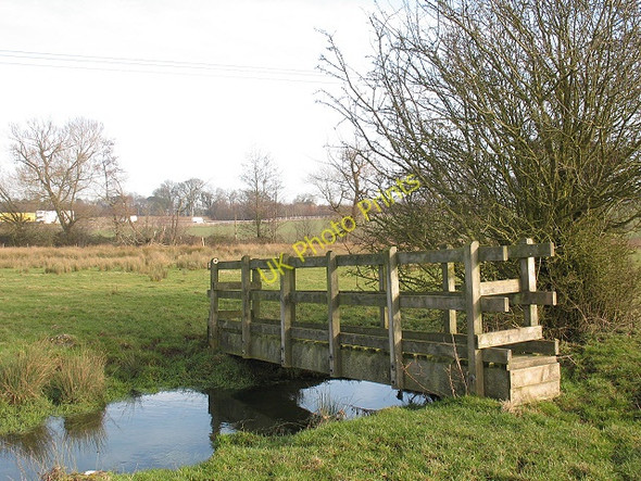 Photo 6"x4" The new footbridge Lenham Heath c2009
