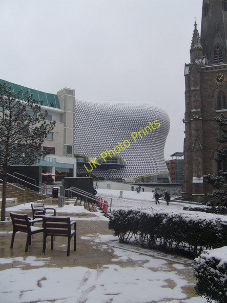 Photo 6"x4" A seat in the Bullring Birmingham c2009