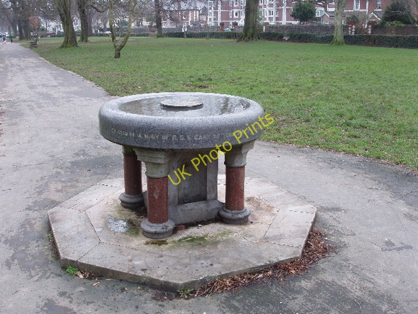 Photo 6"x4" Drinking fountain in Cary Park, Babbacombe Torquay c2009