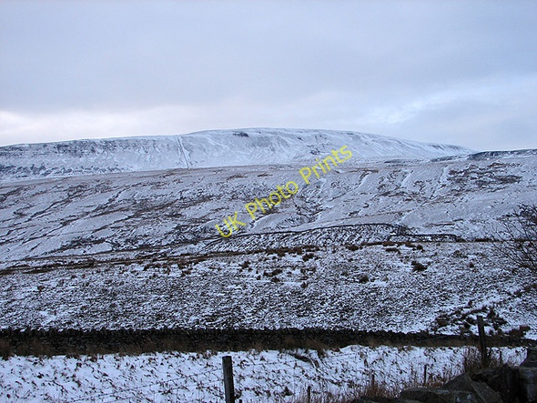 Photo 6"x4" Looking up towards Whernside from the track at Winterscales Ribble Head\/SD7779 c2009