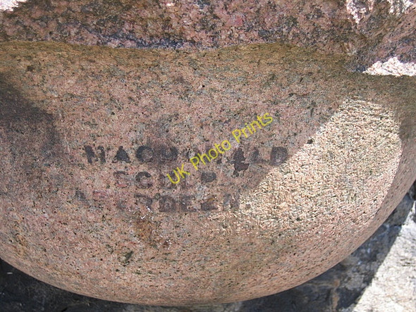 Photo 6"x4" Inscription on granite water fountain Toxteth c2008