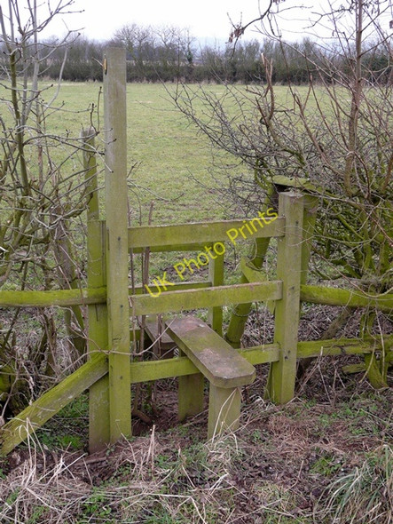 Photo 6"x4" Stile at Pipe Ridware Pipe Ridware c2009