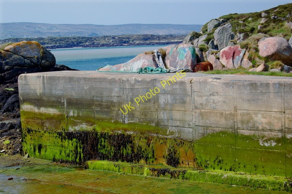 Photo 6"x4" Burtonport Harbour Burtonport c2008