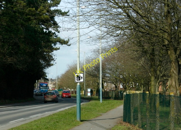 Photo 6"x4" 2009 : Looking north on Hungerdown Lane, Chippenham Chippenham\/ST9173 c2009