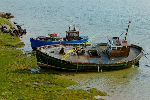 Photo 6"x4" Fishing boats at Cruit Island near bridge Kincaslough c2008