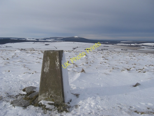 Photo 6"x4" Durn Hill Trig Point Fordyce c2009