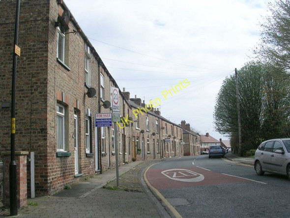 Photo 6"x4" Priest Lane Ripon c2009