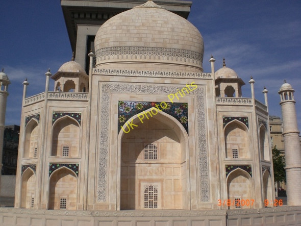 Photo 6"x4" Taj Mahal at Trafalgar Square London c2007