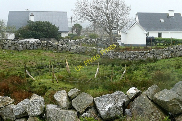 Photo 6"x4" Houses on Leitir M\u00c3\u00b3ir (Lettermore) Lettermore\/L8928 c2009