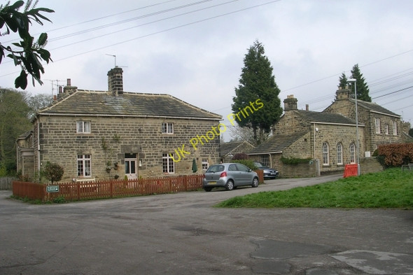 Photo 6"x4" The Square - Harrogate Road Harewood\/SE3245 c2009